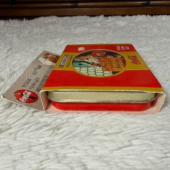 Vintage Coca-Cola Boxed Santa 'For Sparkling Holidays' Tin 2 Decks Playing Cards - Picture 7 of 14